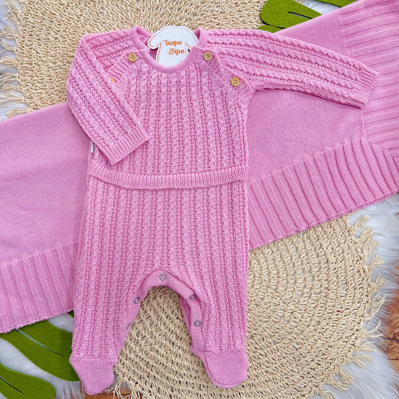 Saída de Maternidade Fofinho - Tranças com Botões - Rosa